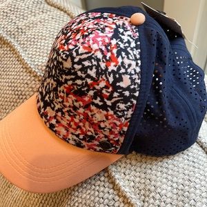 Roxy hat